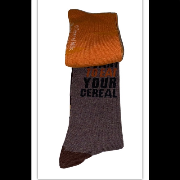 Count Chocula Crew Socks 2 Pair Men 6-12 Orange Brown w Monster Cereal Breakfast - Picture 5 of 12